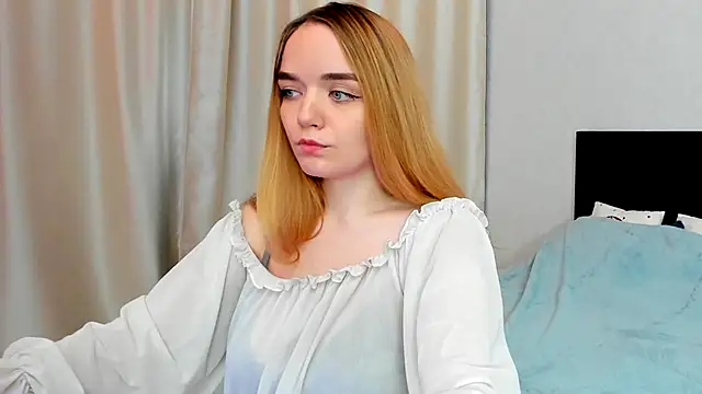 JanetShy online show from 09/24/25, 12:19