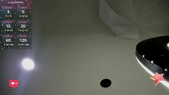 Emilywillis8 online show from 09/27/25, 12:43