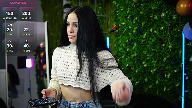 Snapshot of baby_nyco chatting on 11/13/25, 05:56 baby nyco online show from 11/13/25, 05:56