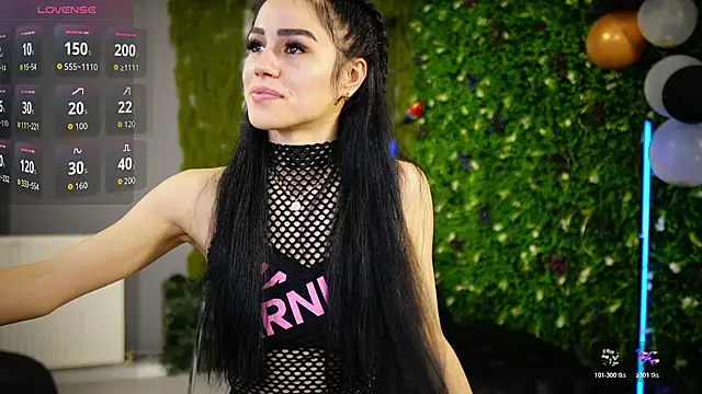 Snapshot of baby_nyco chatting on 11/23/25, 06:41 baby nyco online show from 11/23/25, 06:41