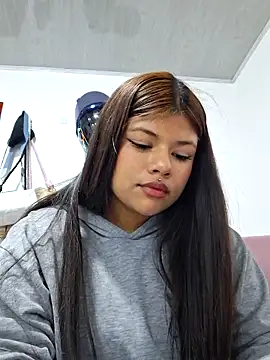 TianaX  online show from 09/09/25, 09:58
