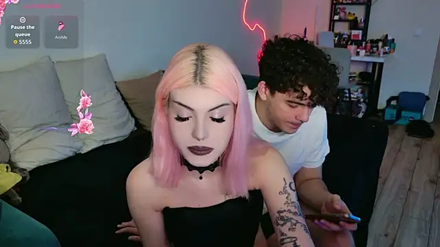 Alice18James online show from 09/14/25, 06:07