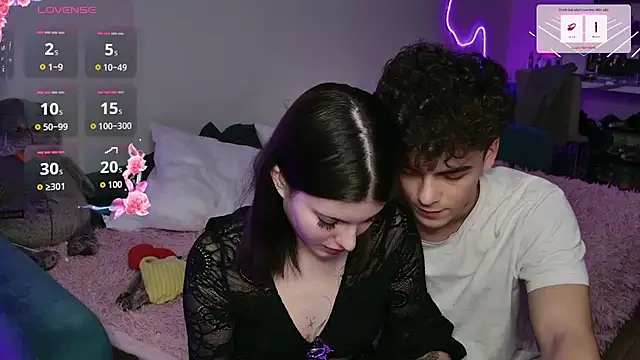 Alice18James online show from 10/07/25, 07:44