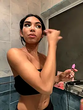 Snapshot of VeronicaSaenzx chatting on 11/06/25, 11:15 VeronicaSaenzx online show from 11/06/25, 11:15