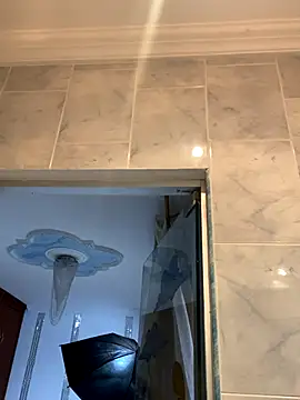 Snapshot of VeronicaSaenzx chatting on 11/08/25, 09:35 VeronicaSaenzx online show from 11/08/25, 09:35