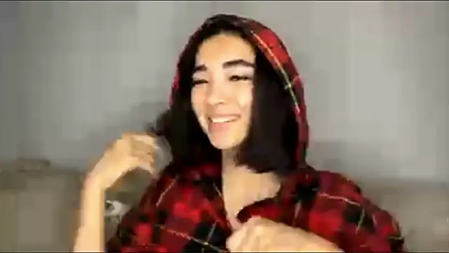 TAG MIGGI online show from 09/19/25, 07:21