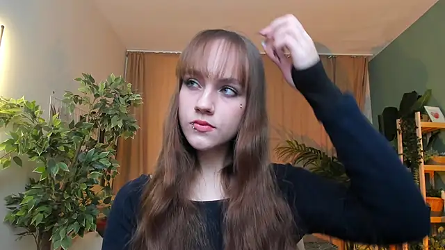 Snapshot of Jamie_Chung chatting on 12/15/25, 05:12 Jamie Chung online show from 12/15/25, 05:12