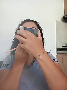 Snapshot of Alisson_Morgann chatting on 09/21/25, 02:29 Alisson Morgann online show from 09/21/25, 02:29