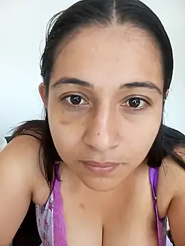 Snapshot of Alisson_Morgann chatting on 09/26/25, 02:43 Alisson Morgann online show from 09/26/25, 02:43