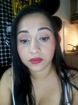 Snapshot of Alisson_Morgann chatting on 10/12/25, 02:32 Alisson Morgann online show from 10/12/25, 02:32