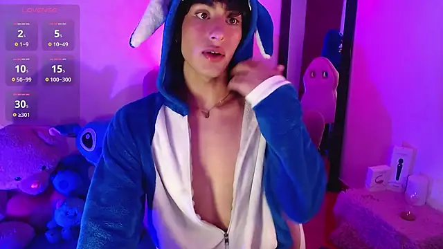 Snapshot of saanti_foxs chatting on 09/29/25, 02:16 saanti foxs online show from 09/29/25, 02:16