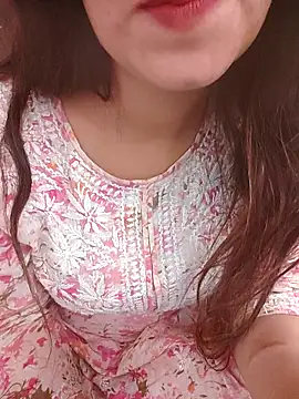 Snapshot of Dimple_sexxy chatting on 10/19/25, 09:10 Dimple sexxy online show from 10/19/25, 09:10