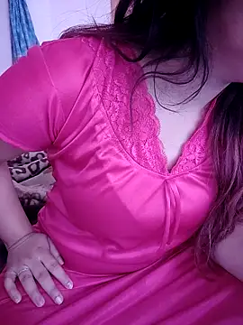 Snapshot of Dimple_sexxy chatting on 02/13/26, 06:53 Dimple sexxy online show from 02/13/26, 06:53