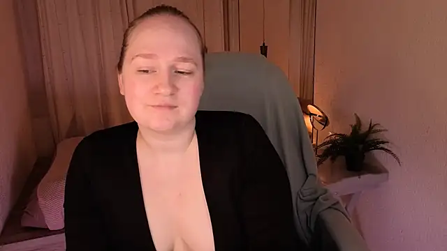 Kitty Rest  online show from 05/20/26, 01:17