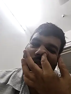 Snapshot of vinay_smalldick chatting on 11/13/25, 03:55 vinay smalldick online show from 11/13/25, 03:55