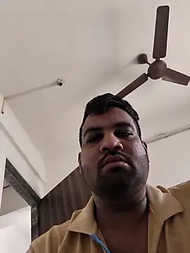 Snapshot of vinay_smalldick chatting on 12/01/25, 06:07 vinay smalldick online show from 12/01/25, 06:07