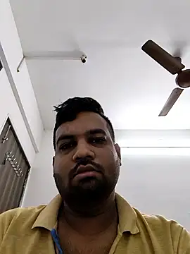 Snapshot of vinay_smalldick chatting on 12/02/25, 01:00 vinay smalldick online show from 12/02/25, 01:00