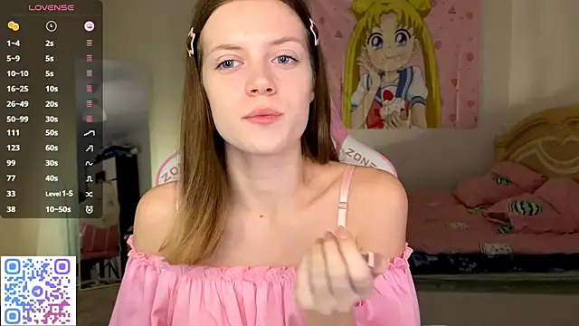 Snapshot of VibeQueenLucy chatting on 11/13/25, 10:14 VibeQueenLucy online show from 11/13/25, 10:14