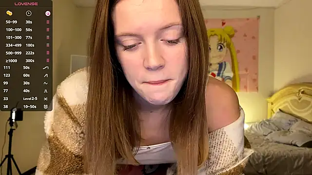 Snapshot of VibeQueenLucy chatting on 12/01/25, 03:17 VibeQueenLucy online show from 12/01/25, 03:17