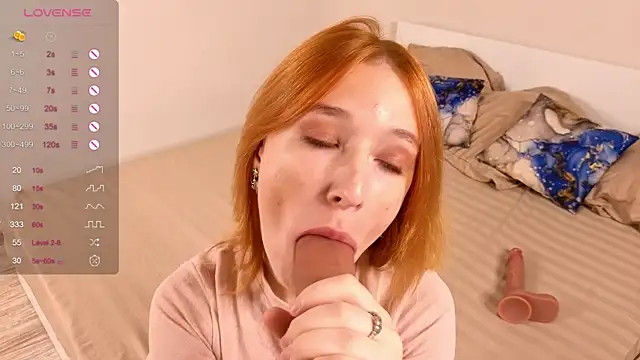 Snapshot of Margaret_Barns chatting on 09/19/25, 05:13 Margaret Barns online show from 09/19/25, 05:13