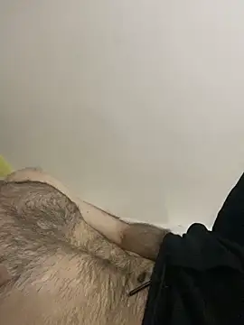 Snapshot of speddy34 chatting on 11/08/25, 06:18 speddy34 online show from 11/08/25, 06:18