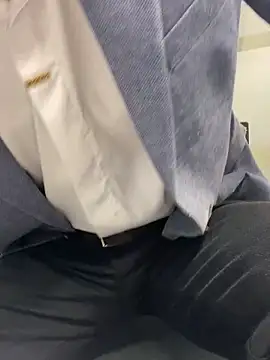 Snapshot of speddy34 chatting on 11/24/25, 06:35 speddy34 online show from 11/24/25, 06:35