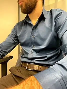 Snapshot of speddy34 chatting on 11/25/25, 06:02 speddy34 online show from 11/25/25, 06:02