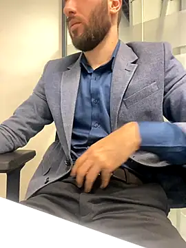 Snapshot of speddy34 chatting on 12/02/25, 07:47 speddy34 online show from 12/02/25, 07:47