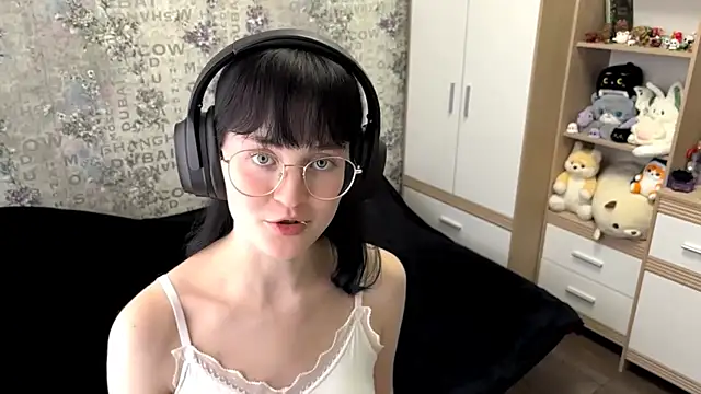 FakeLamb online show from 09/14/25, 12:15