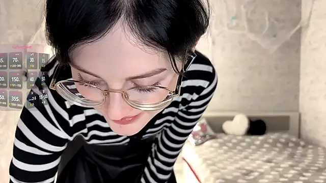 FakeLamb online show from 10/31/25, 09:05