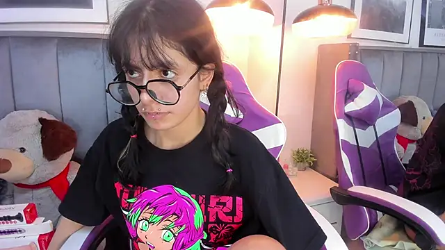 Miyu Komori online show from 06/11/26, 12:43
