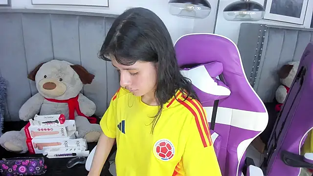 Miyu Komori online show from 06/12/26, 07:57