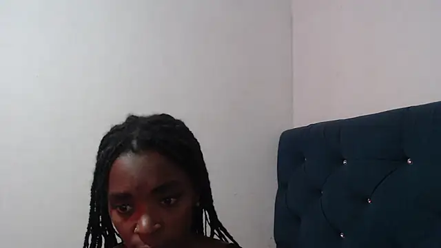 Snapshot of DAVE_NIRAK_RAN chatting on 09/17/25, 12:40 DAVE NIRAK RAN online show from 09/17/25, 12:40