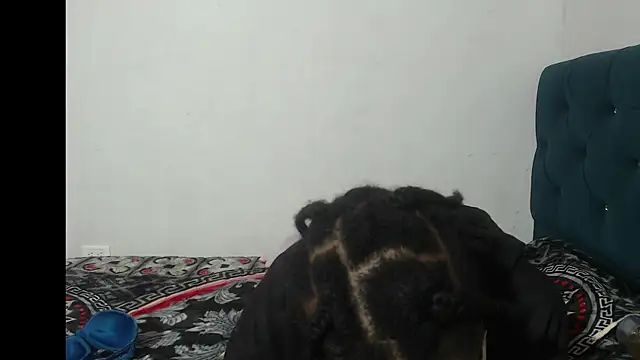 Snapshot of DAVE_NIRAK_RAN chatting on 10/20/25, 12:38 DAVE NIRAK RAN online show from 10/20/25, 12:38