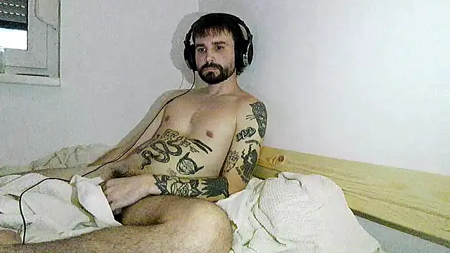 InfectedAshtray online show from 09/09/25, 04:23