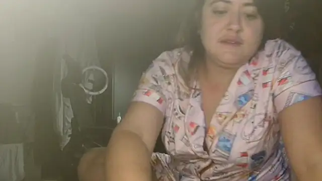 Snapshot of Prill940 chatting on 11/11/25, 06:57 Prill940 online show from 11/11/25, 06:57