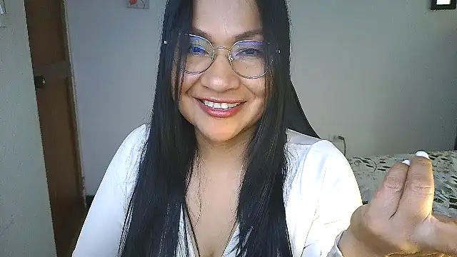 LissafeetHott online show from 05/19/26, 10:49