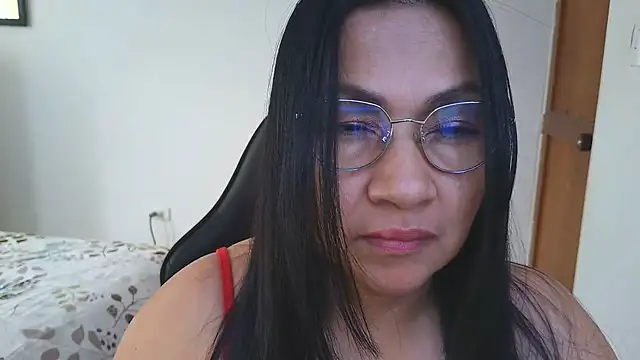 LissafeetHott online show from 05/22/26, 07:19