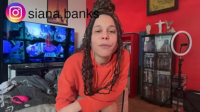 SianaBanks online show from 10/27/25, 01:37