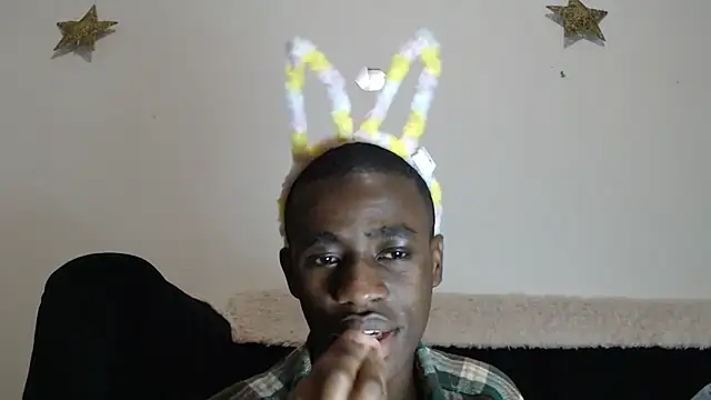 Vince Favent online show from 10/28/25, 09:06