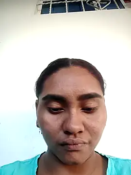 Lucy-Ferr online show from 12/04/25, 01:53