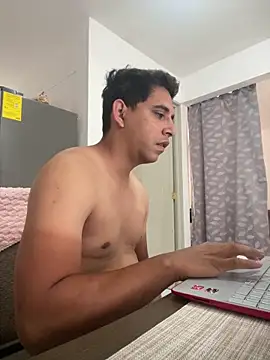 JoseShots69 online show from 06/16/26, 04:53