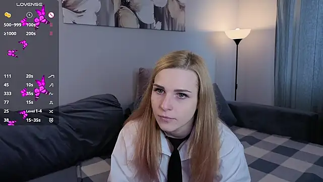 HelenMartines online show from 10/30/25, 10:16