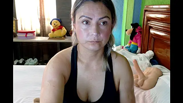  Charlize theron  online show from 06/11/26, 06:17