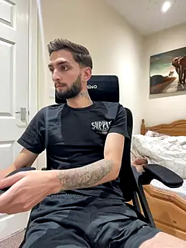 mixedcouplee69 online show from 10/14/25, 09:15