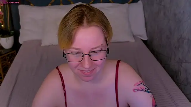 AlexandraGreen online show from 06/06/26, 09:08