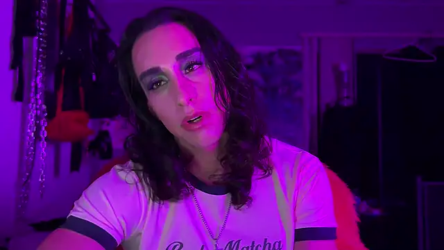 xoFrankie online show from 10/25/25, 05:48