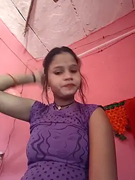 Snapshot of Sapna_thakurr chatting on 11/22/25, 06:12 Sapna thakurr online show from 11/22/25, 06:12