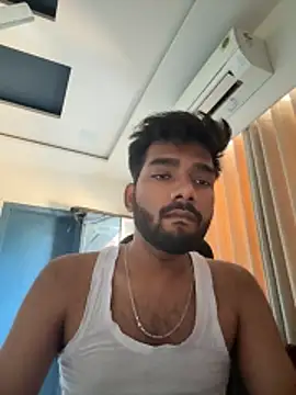 Snapshot of desi_indicoc chatting on 11/10/25, 07:29 desi indicoc online show from 11/10/25, 07:29