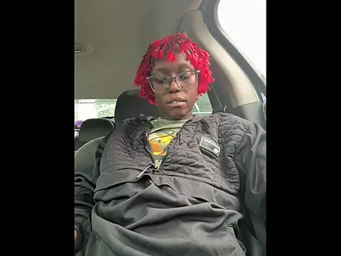 CinnaCakesss online show from 05/01/26, 11:53